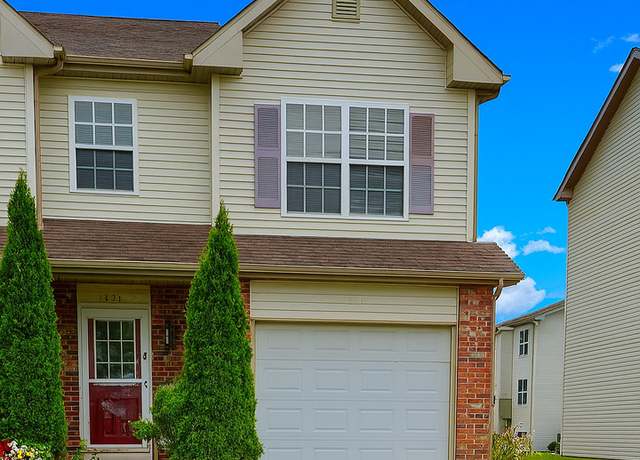 Property at 611 Southtowne Dr #14, Belvidere, IL 61008, 3 beds, 2.5 baths