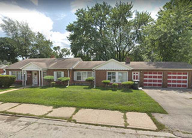 Property at 14900 Oak St, Dolton, IL 60419, 3 beds, 2 baths