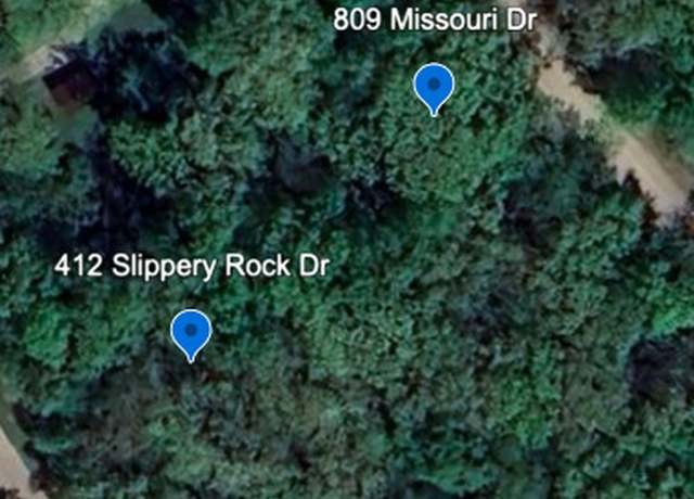 Property at 412 Slippery Rock Dr, Dixon, IL 61021