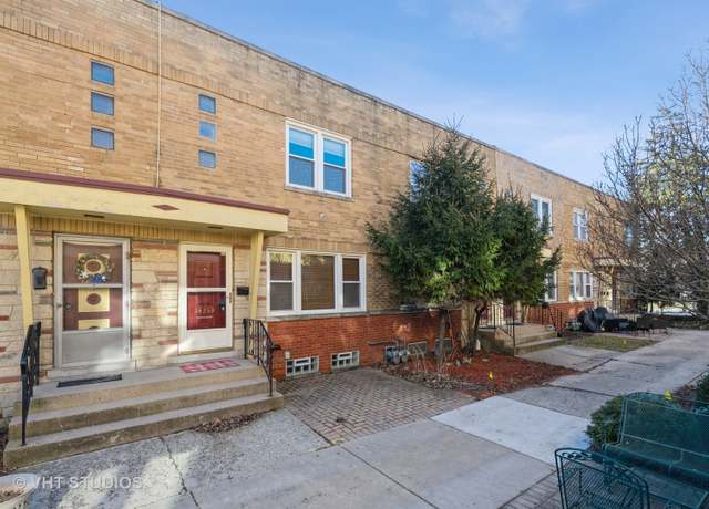 Property at 1425 N Harlem Ave Unit B, Oak Park, IL 60302, 2 beds, 1.5 baths