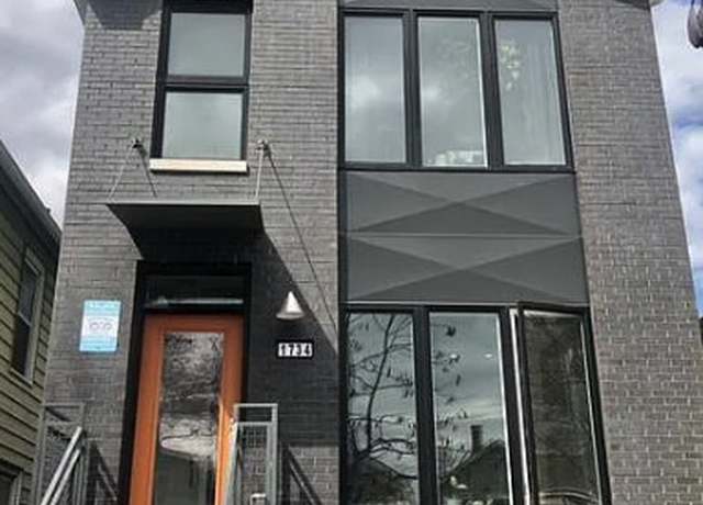 Property at 1734 W Cullerton St, Chicago, IL 60608, 9 beds, 6 baths