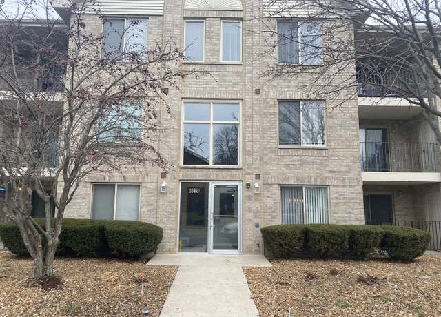 Property at 6820 Ridge Point Dr Unit 2-1A, Oak Forest, IL 60452, 2 beds, 2 baths