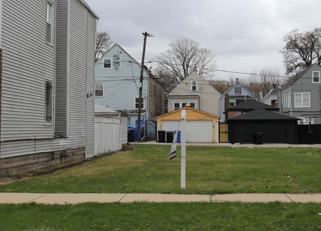 Property at 5244 S Honore St, Chicago, IL 60609