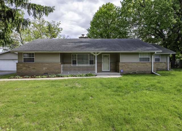 Property at 1401 20th St, Zion, IL 60099, 4 beds, 2 baths