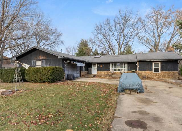 Property at 24726 W Pleasant Ct, Plainfield, IL 60586, 3 beds, 2 baths