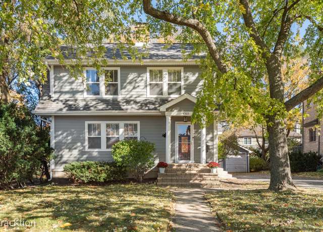 Property at 4505 Highland Ave, Downers Grove, IL 60515, 3 beds, 1.5 baths