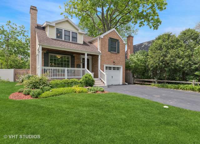 Property at 720 Beaver Rd, Glenview, IL 60025, 4 beds, 2.5 baths