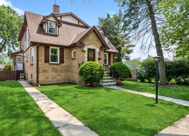 Property at 9907 Kedvale Ave, Skokie, IL 60076, 5 beds, 4 baths