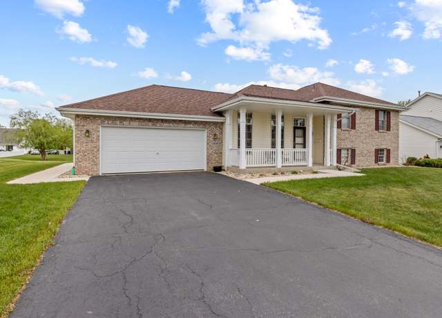 Property at 12169 Ayrshire Ln, Loves Park, IL 61111, 4 beds, 3 baths