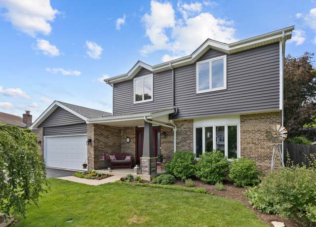 Property at 1532 Whitehall Ct, Batavia, IL 60510, 4 beds, 2.5 baths