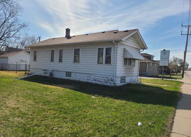 Property at 3117 Chicago Rd, Steger, IL 60475, 2 beds, 1 bath