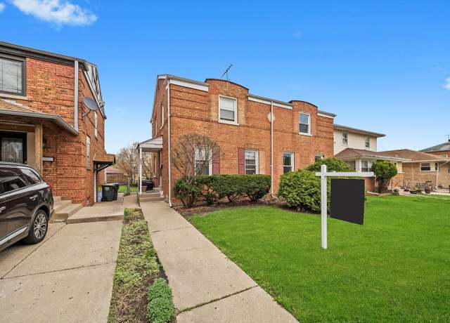 Property at 429 Geneva Ave, Bellwood, IL 60104, 2 beds, 1 bath