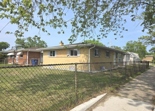 Property at 1449 Kristan Ave, North Chicago, IL 60064, 3 beds, 1 bath