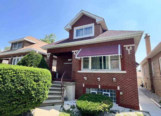 Property at 2715 Oak Park Ave, Berwyn, IL 60402, 3 beds, 2 baths