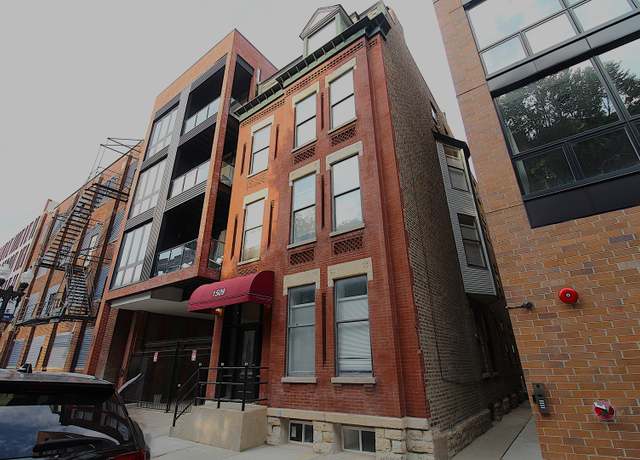 Property at 1509 N Sedgwick St, Chicago, IL 60610, 19 beds, 11 baths