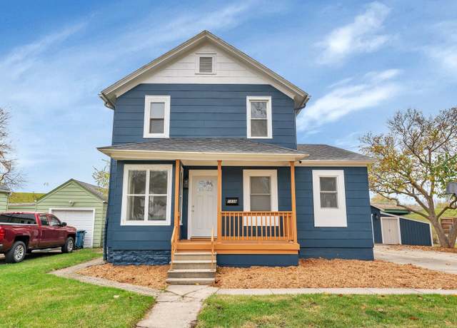 Property at 1038 Kiersted St, Morris, IL 60450, 3 beds, 2 baths