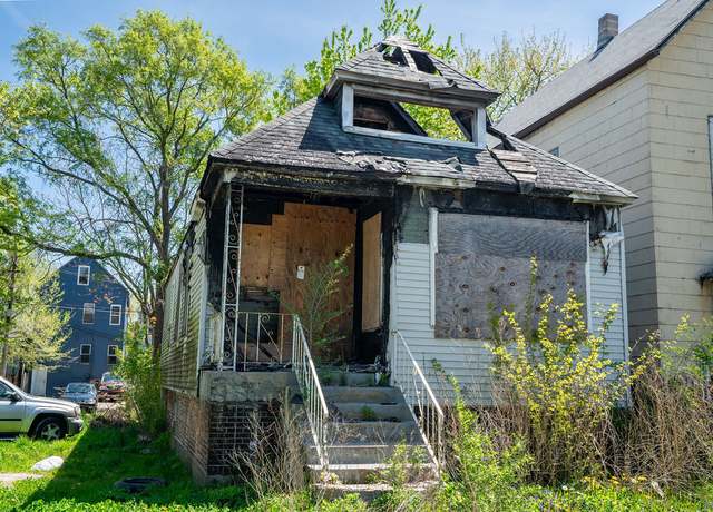Property at 8215 S Coles Ave, Chicago, IL 60617, 3 beds, 1 bath