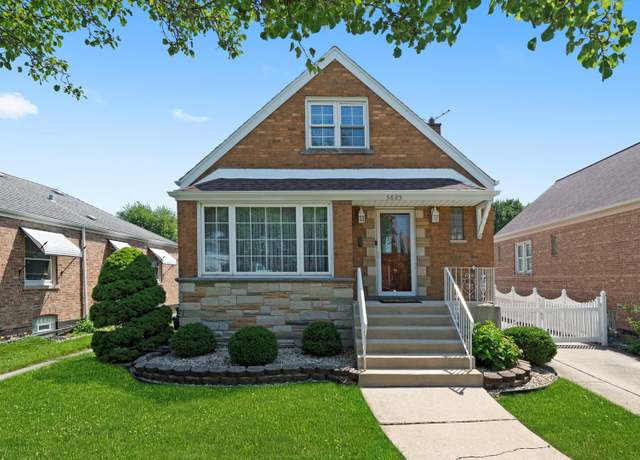 Property at 5625 S Nordica Ave, Chicago, IL 60638, 3 beds, 2 baths
