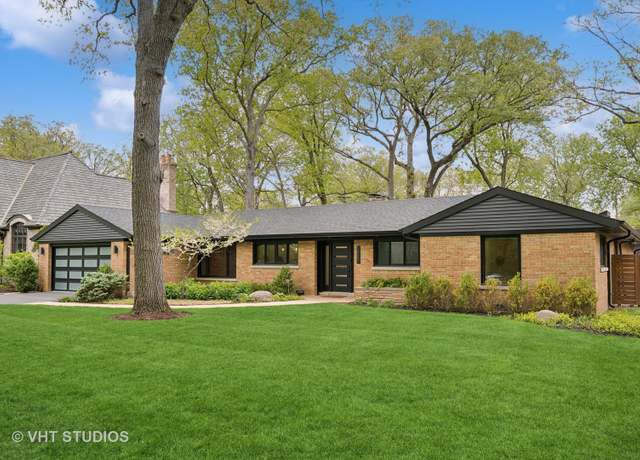 Property at 1951 York Ln, Highland Park, IL 60035, 4 beds, 2.5 baths