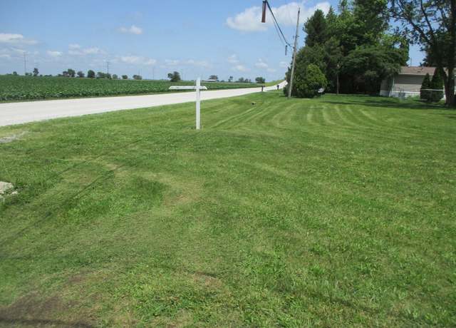 Property at 212 S Rising Rd, Champaign, IL 61822