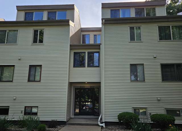 Property at 2123 Melrose Dr Unit B, Champaign, IL 61820, 2 beds, 1 bath