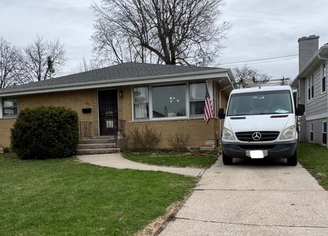 Property at 605 6th Ave, La Grange, IL 60525, 5 beds, 1.5 baths