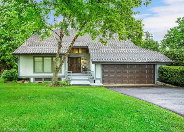 Property at 5N961 Ravine Dr, St. Charles, IL 60175, 3 beds, 3 baths