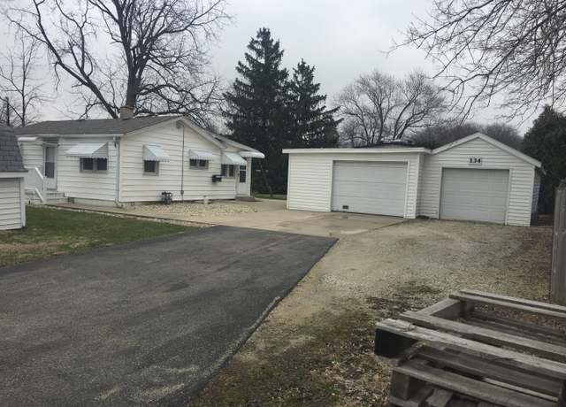 Property at 134 S Jefferson St, Lockport, IL 60441, 2 beds, 1 bath