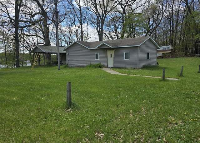Property at 17769 Paradise Lake Rd, Vandalia, MI 49095, 2 beds, 1.5 baths