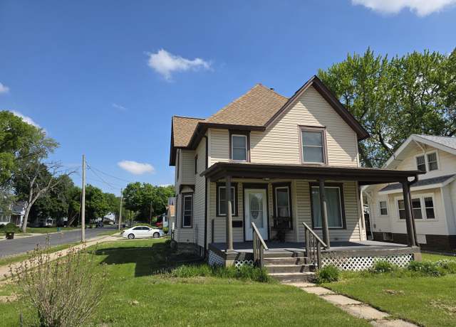Property at 401 Dixon Ave, Rock Falls, IL 61071, 3 beds, 2 baths