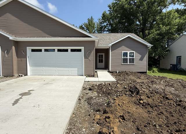 Property at 114 W Mchenry St Unit B, Urbana, IL 61801, 3 beds, 2 baths