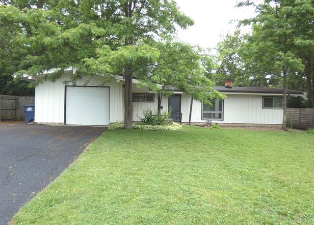 Property at 1156 Myrtle Ln, Deerfield, IL 60015, 3 beds, 1.5 baths