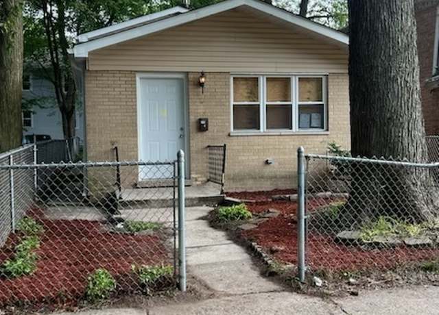Property at 255 W 117th St, Chicago, IL 60628, 4 beds, 1.5 baths