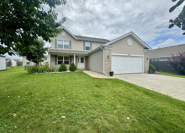 Property at 10927 Braemar Pkwy E, Huntley, IL 60142, 4 beds, 3.5 baths