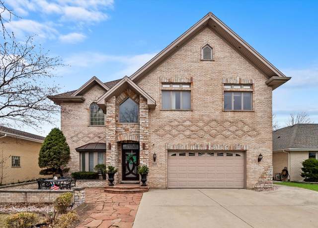 Property at 9528 S Kolmar Ave, Oak Lawn, IL 60453, 6 beds, 5.5 baths