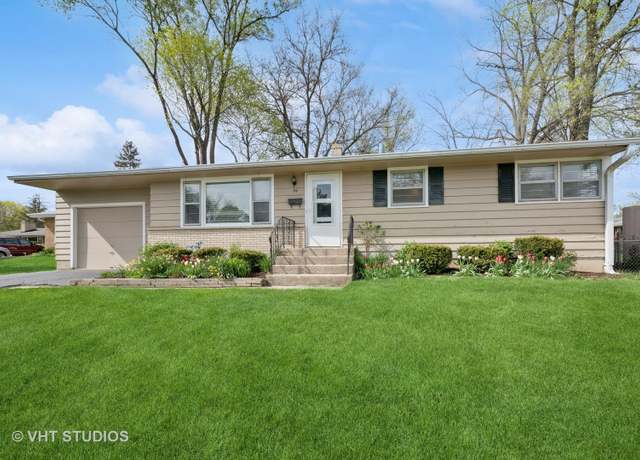 Property at 54 Burton Ave, Cary, IL 60013, 3 beds, 1 bath