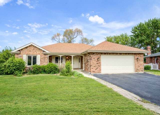 Property at 14801 Jean Ct, Oak Forest, IL 60452, 3 beds, 2.5 baths