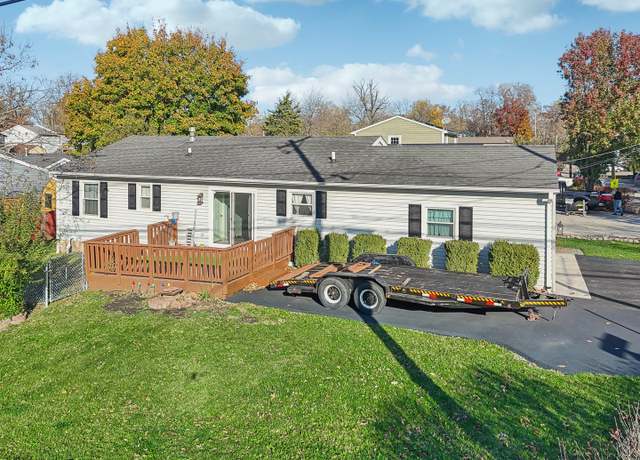 Property at 35634 N Greenleaf Ave, Ingleside, IL 60041, 3 beds, 2 baths