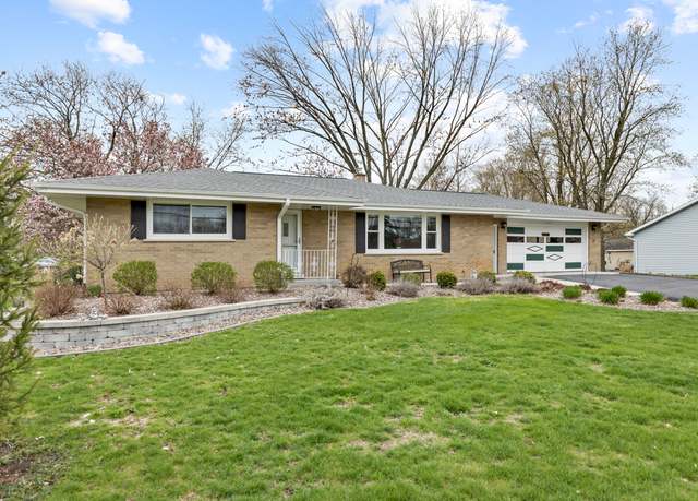 Property at 11237 193rd St, Mokena, IL 60448, 3 beds, 1.5 baths