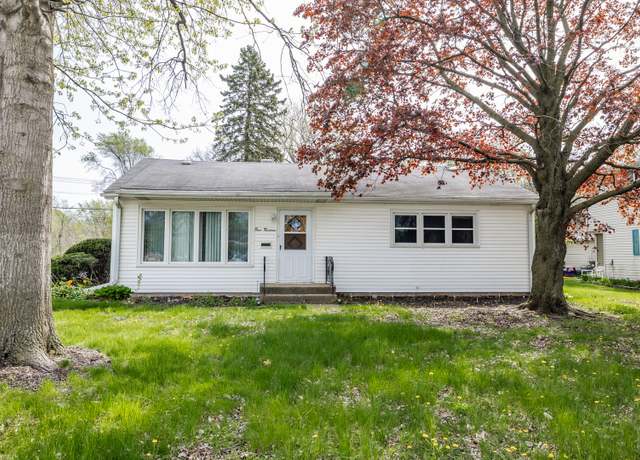 Property at 413 Water St, Thornton, IL 60476, 2 beds, 1 bath