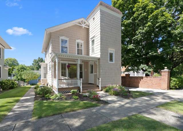 Property at 65 S May St, Aurora, IL 60506, 4 beds, 2 baths