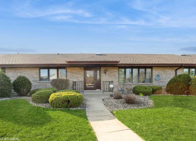 Property at 18030 Delaware Ct #100, Orland Park, IL 60467, 2 beds, 2 baths