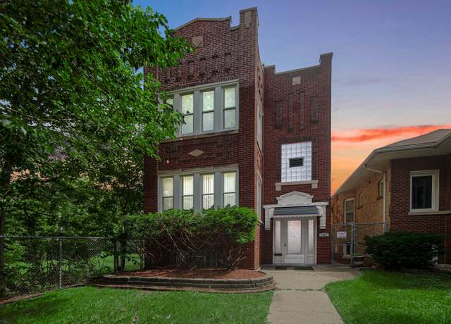 Property at 1007 S Austin Blvd, Chicago, IL 60644, 6 beds, 3 baths