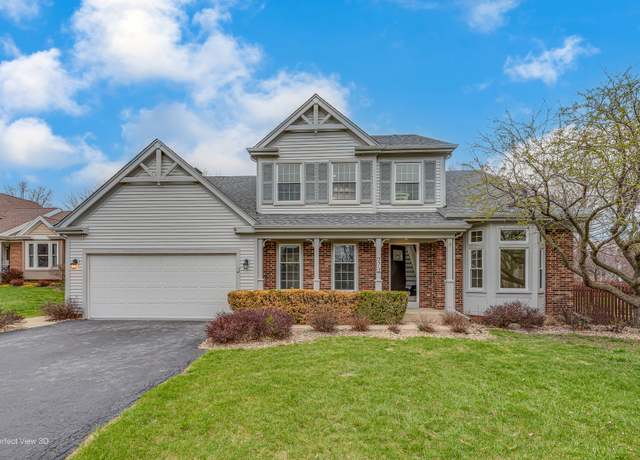Property at 2512 Lawn Ct, Schaumburg, IL 60193, 4 beds, 2.5 baths