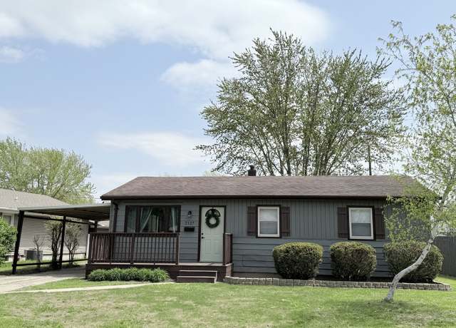 Property at 2127 Meadow Lawn Ln, Peru, IL 61354, 3 beds, 1 bath