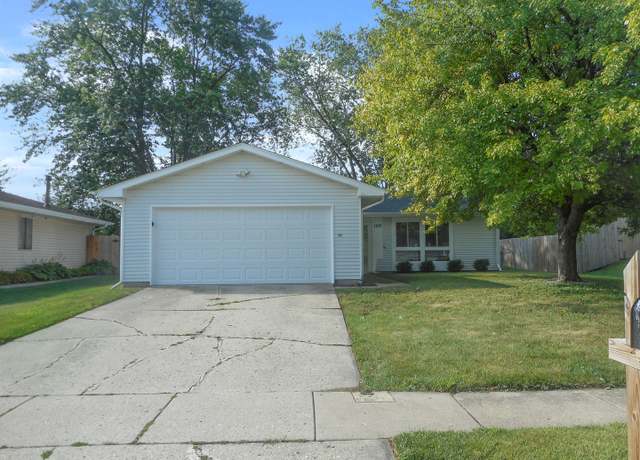 Property at 1127 Highbury Dr, Elgin, IL 60120, 3 beds, 2 baths