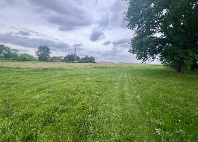 Property at 605 W Main St, Murdock, IL 61941