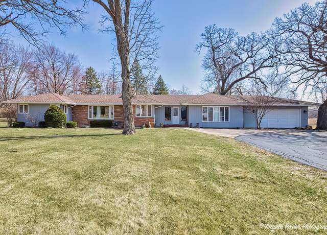 Property at 3014 S IL Route 47, Woodstock, IL 60098, 4 beds, 2 baths