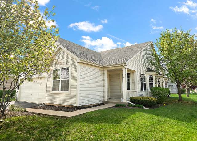 Property at 21143 Silver Moon Lake Way, Crest Hill, IL 60403, 3 beds, 2 baths