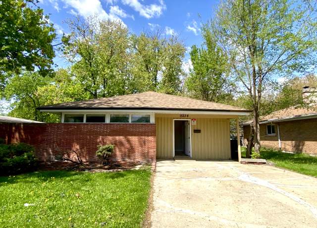 Property at 15234 Meadow Ln, Dolton, IL 60419, 3 beds, 1.5 baths